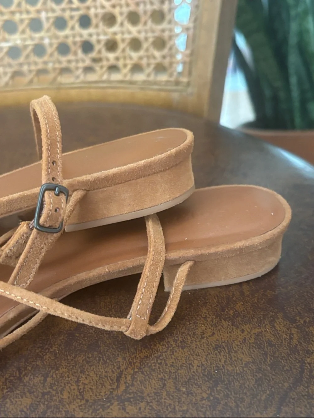Dôen Knotted Corsica Suede Strappy Heeled Sandals - Picture 7 of 11